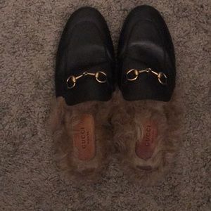 Gucci loafers with fur